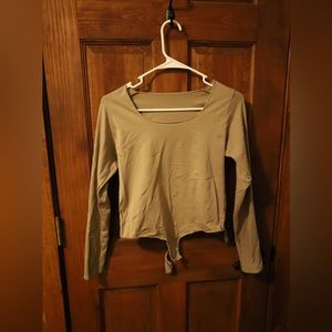 Skims essential crew neck long sleeve bodysuit size S/M